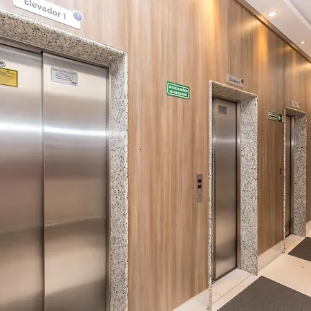 Aqui Voce Se Hospeda E Garante Total Privacidade, Alem De Conforto, Praticidade E Seguranca Curitiba Exterior photo