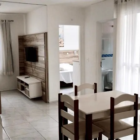 Aqui Voce Se Hospeda E Garante Total Privacidade, Alem De Conforto, Praticidade E Seguranca Curitiba Exterior photo